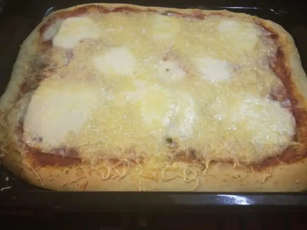Recette de la pizza fait maison étape 7