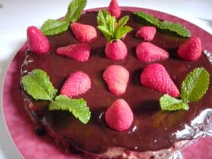 Fondant chocolat fraises, décoration