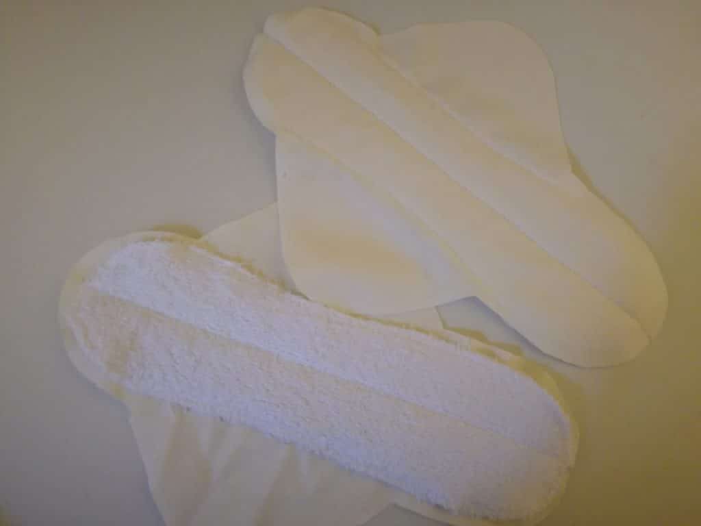 serviettes hygiéniques lavables couture